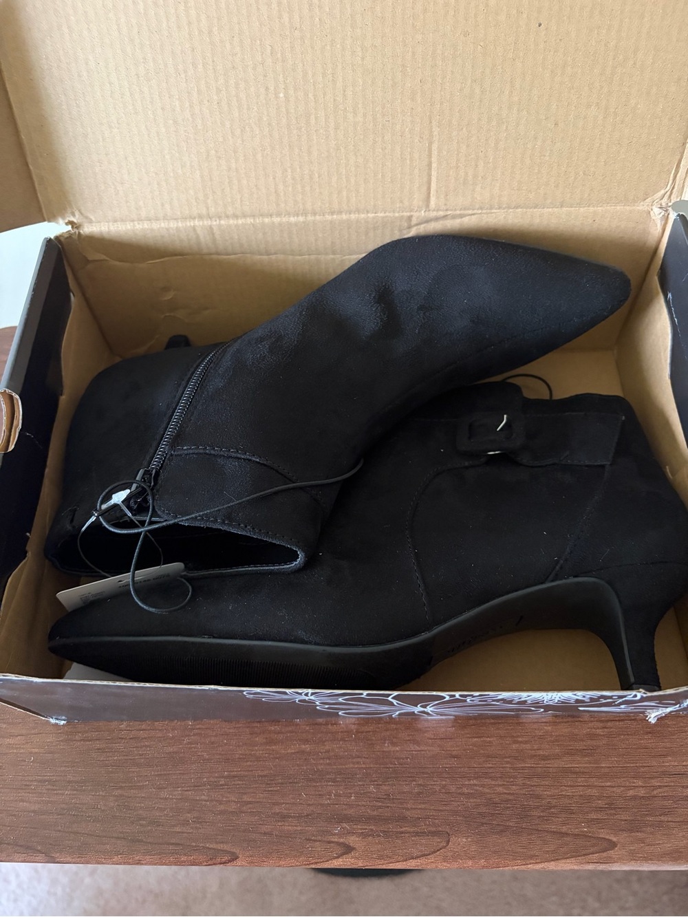 East 5th Womens Una Kitten Heel Booties Size 8